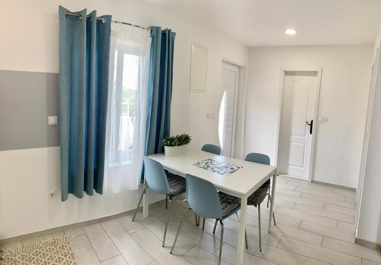 Apartment Ana Sea View Makarska Eksteriør billede