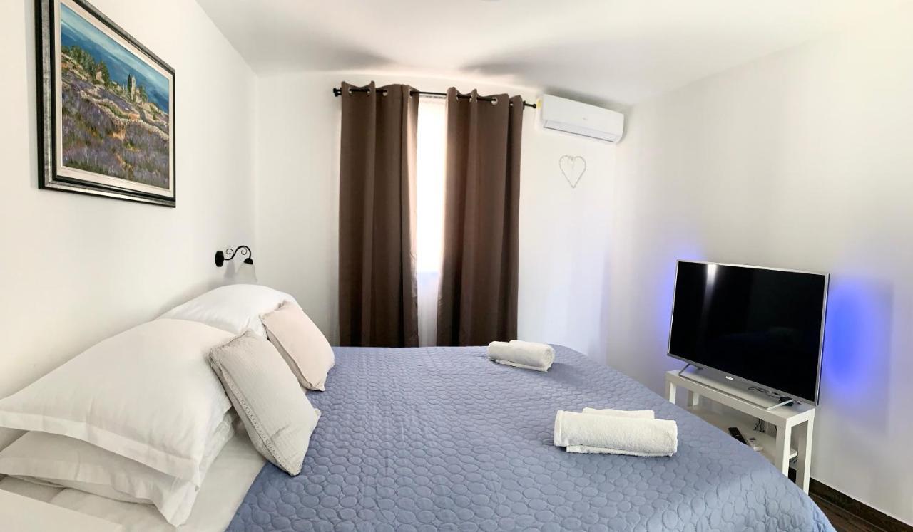 Apartment Ana Sea View Makarska Eksteriør billede